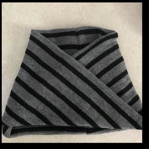 Zara baby scarf